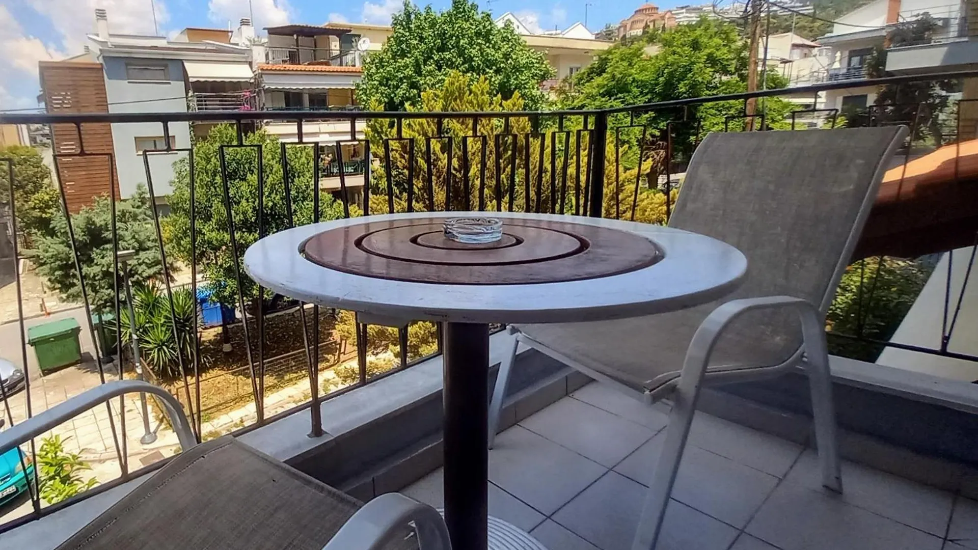Trykonos Garden - Central Oasis With Free Parking - Walk To Center, Helexpo & University Thessaloníki Lägenhet